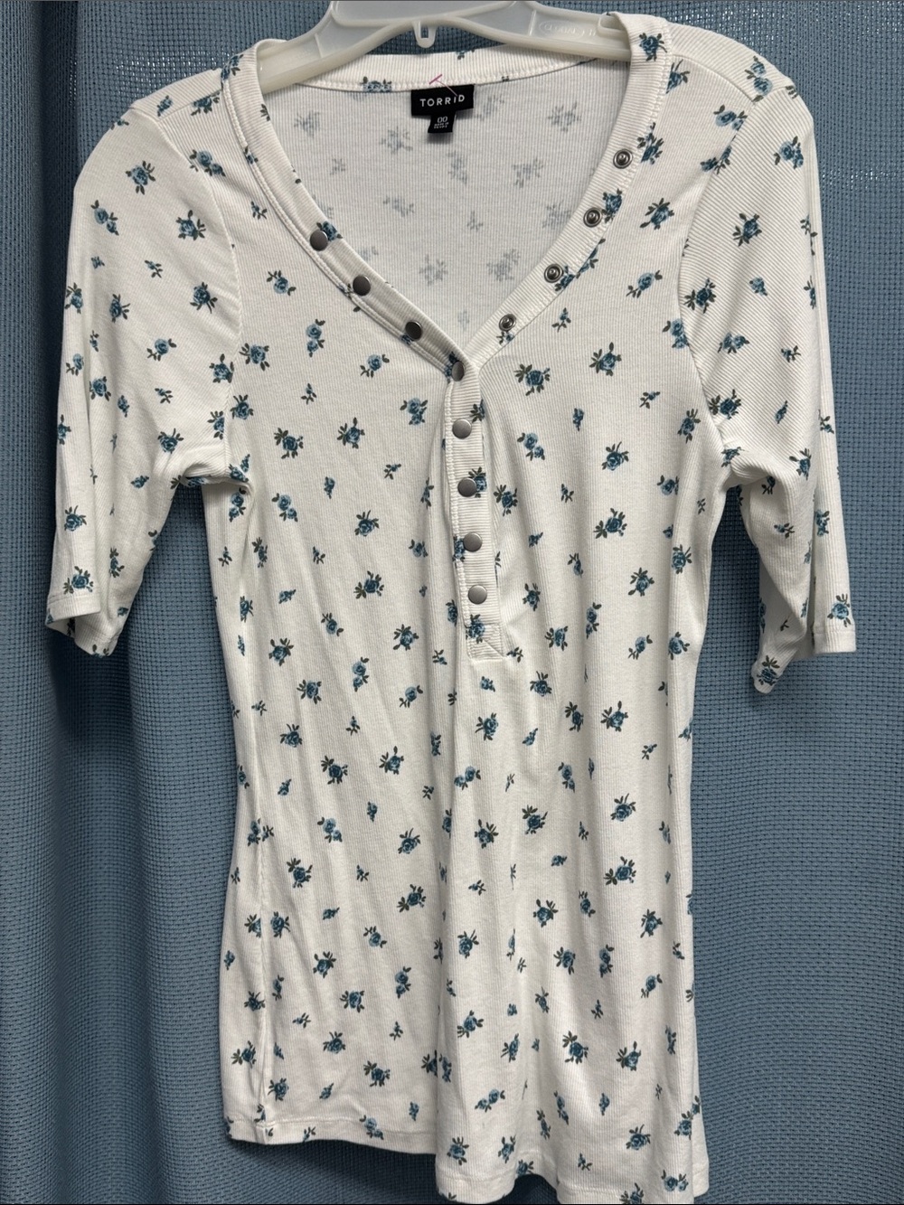 torrid White Henley Top with Teal Floral Print